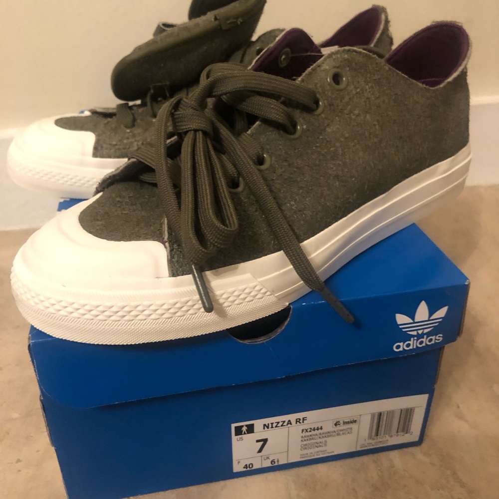 adidas Men’s Nizza RF Sneakers